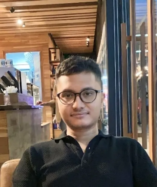 GARRY M. MARULI TUA SINAGA 