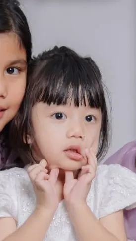 VIONETTA CHELCIA AMARIS BR. SIMANJUNTAK | Bere